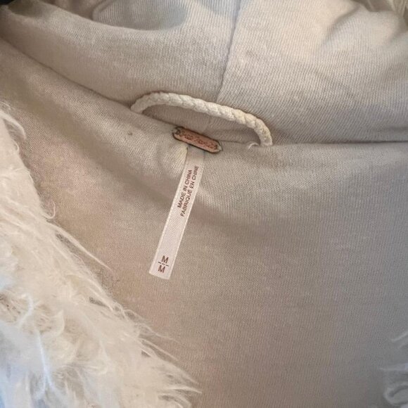 Free People Hooded Faux Fur Fluffy Coat - Picture 3 of 5